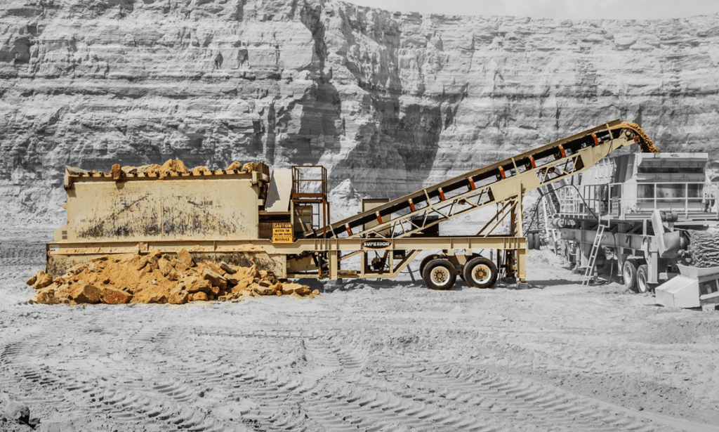 Superior Portable Feed Hopper